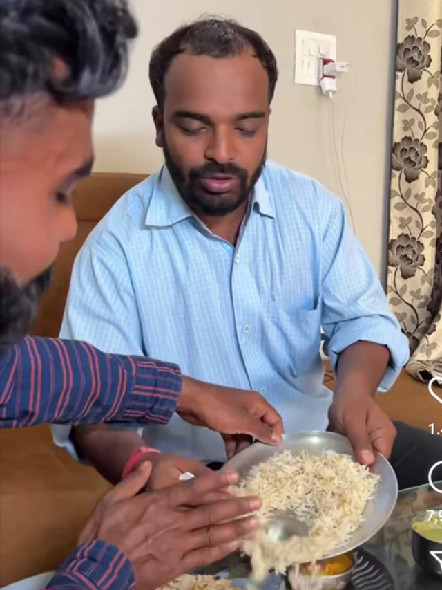 How Indians Serve food