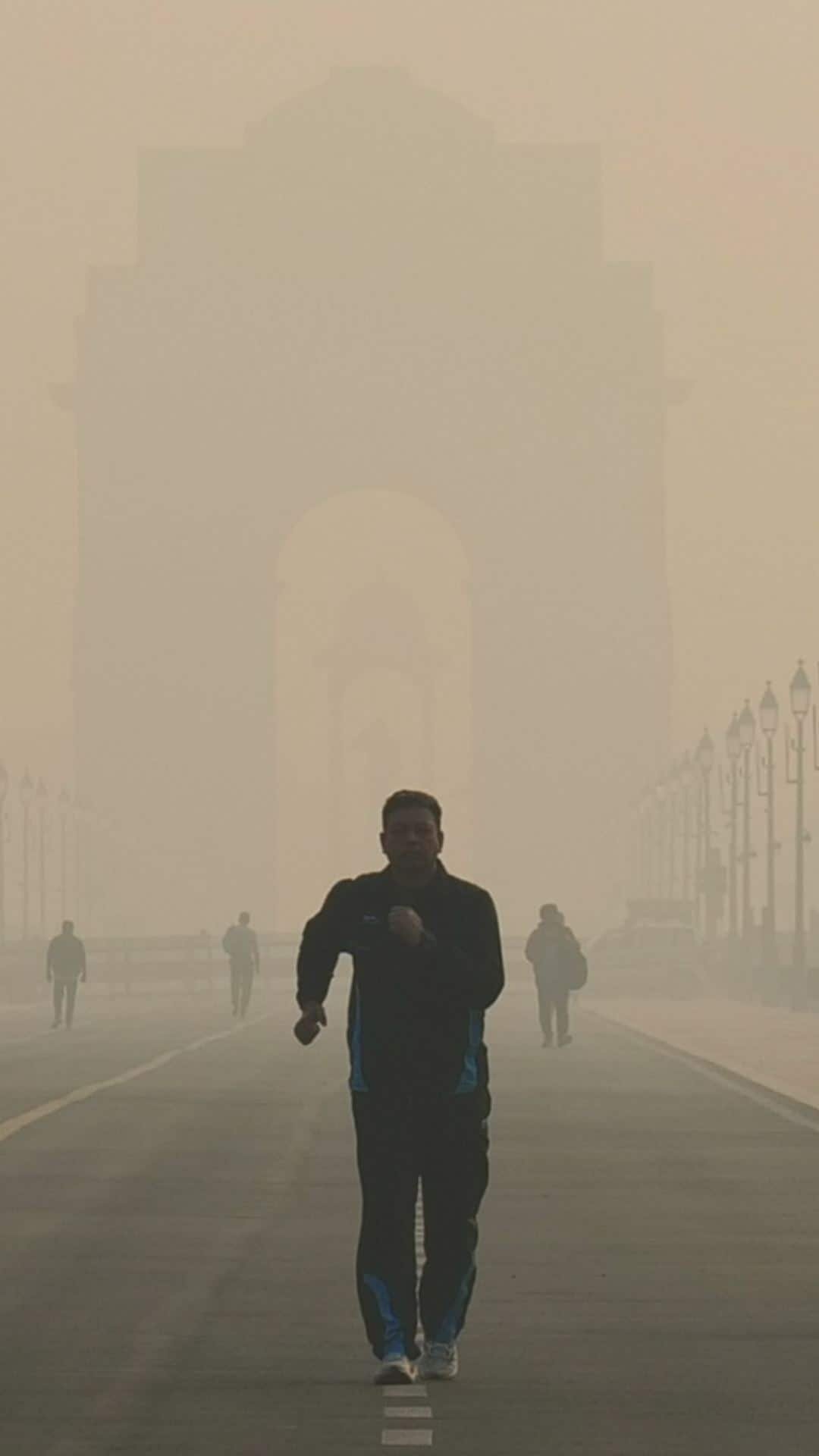 जहरीली हवा से दिल्ली बेहाल, AQI पहुंचा 500 पार
