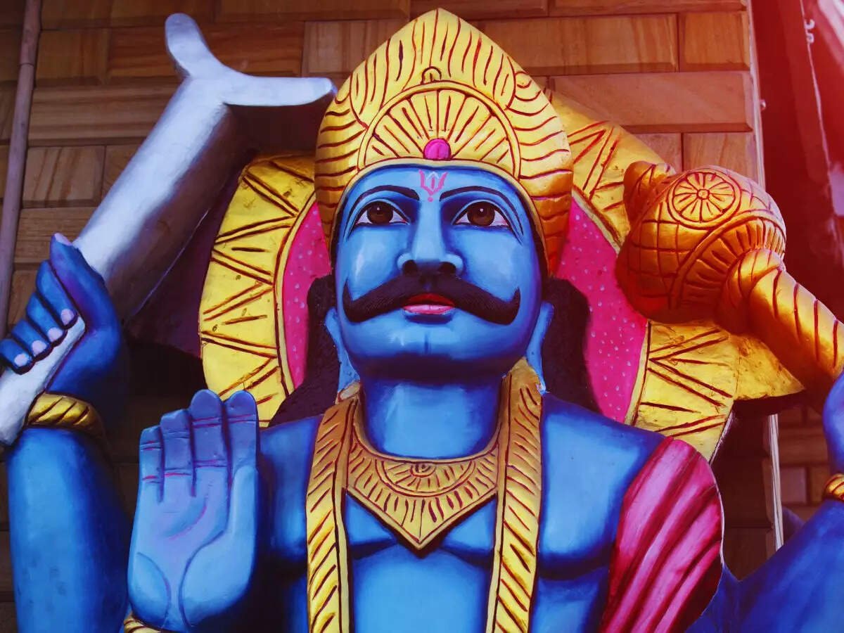 5 powerful Shani temples to visit during Sade Sati phase and how to reach them