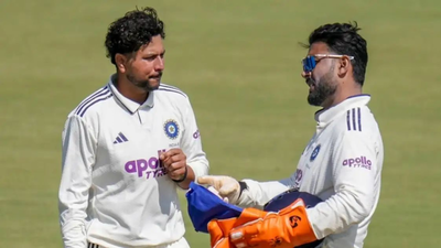 Rishabh Pant’s rage on stump mic goes viral as Kuldeep Yadav delays over yet again – Watch | Cricket News