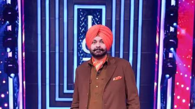 ‘Rs 500-crore suitcase for CM chair’: Sidhu’s wife claims pay-to-play in Punjab Congress; hints ex cricketer may switch parties | India News