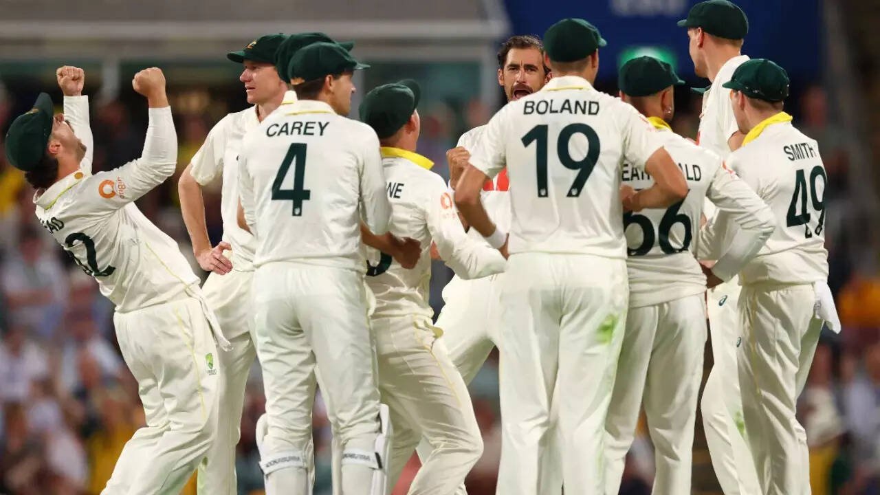 Australia 511/10 in 117.3 Overs | AUS vs ENG Live Score, 2nd Ashes Test Day 4: Ben Stokes, Will Jacks hold on after Aussie onslaught