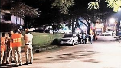 25-year-old air hostess dies during party in Gurgaon | Gurgaon News