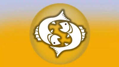 Pisces Weekly Shani Horoscope, January 12-18, 2026: The silence feels heavier, Saturn speaks without words