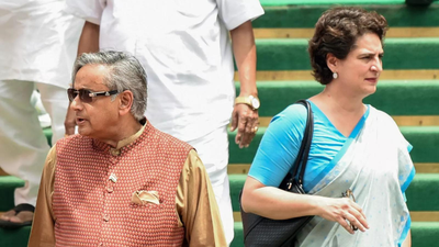 ‘Maha Yuddh in Maha Panchayat?’ BJP trolls Congress amid Shashi Tharoor remark; recommends ‘Board of Peace’ | India News