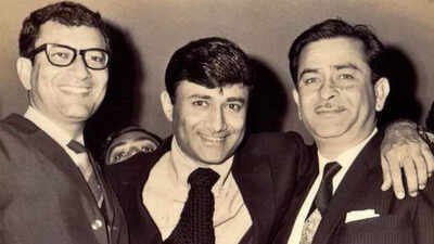 Drunk Raj Kapoor called Dev Anand, cried and praised ‘Guide’ but snubbed Vijay Anand: ‘He would become insecure with fellow filmmakers’ |