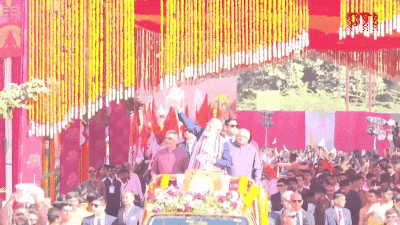 Damroo in hand, 108 horses in procession: PM Modi takes part in ‘Shaurya Yatra’ at Somnath; offers puja | India News