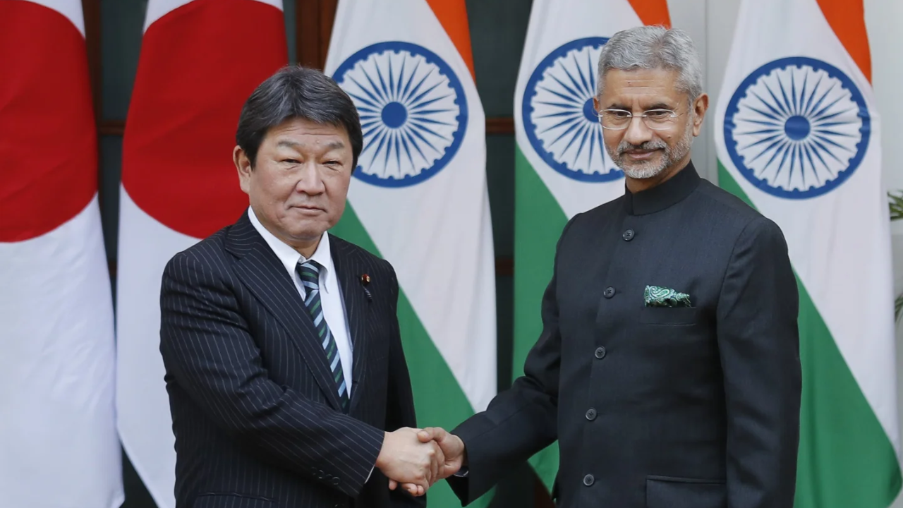 A new golden chapter in a mutually complementary relationship