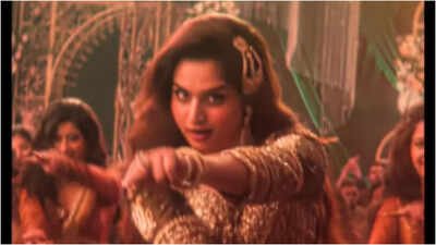 Ayesha Khan REACTS to comparisons with Nora Fatehi and Tamannaah Bhatia: “I could never do what…’ | Hindi Movie News