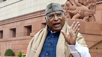 ‘People of India have right to know’: Mallikarjun Kharge questions secrecy around US trade deal, seeks clarity in Parliament | India News