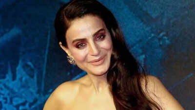 Ameesha Patel faces non-bailable warrant in Rs 4.5 lakh cheque bounce case; counsel says matter was settled |