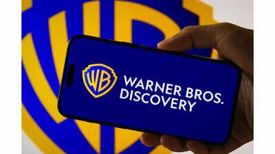 Paramount revises its offer for Warner Bros Discovery and this time also offers billions to Netflix for …