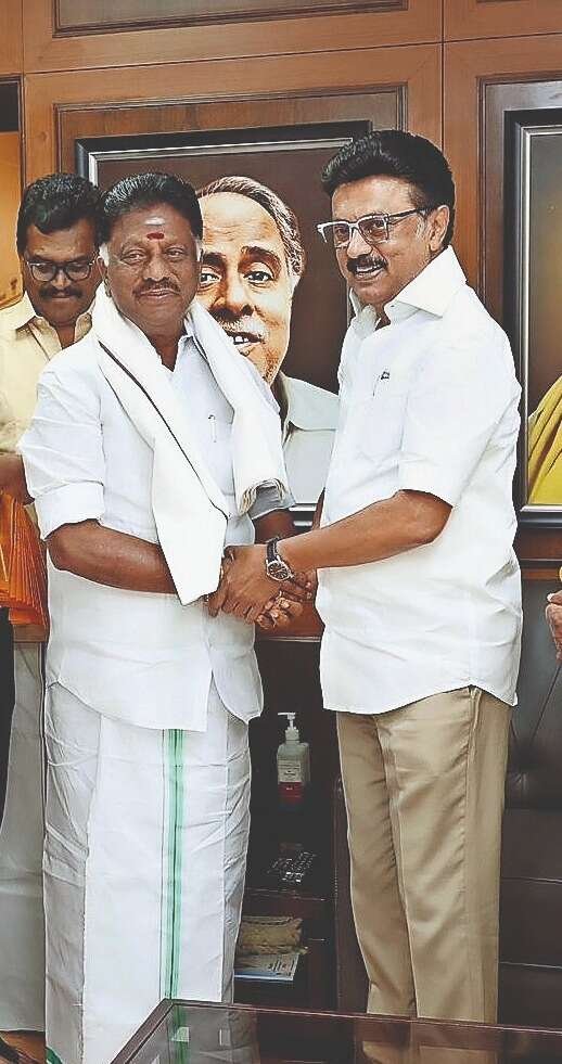 All along, O Panneerselvam was a bird in search of a cage