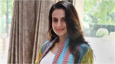 Ameesha Patel reveals Indira Gandhi was the first person to visit her as a newborn: ‘Rajni Patel was her Chief Advisor’ | Hindi Movie News