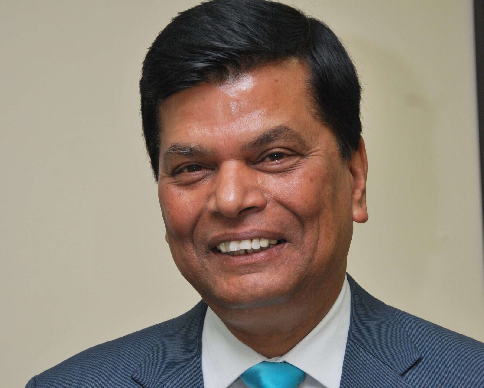 Farfetched dreams through mismatched crossroads