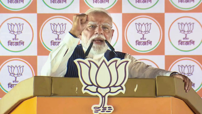 Narendra Modi: ‘Crushed temple of democracy’: PM Modi slams Bengal govt, warns TMC ‘goons’ they have ‘no place to hide after May 4’ | India News