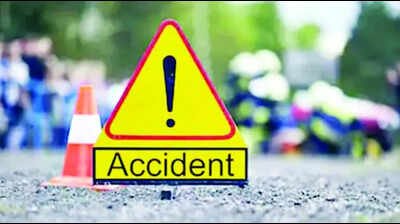 Mixer truck applies sudden brakes & causes rear-end crash on Dwarka eway, biker critically injured | Gurgaon News