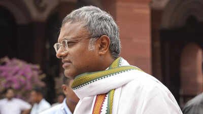 Cash is the king: Mob snatches 13.4 lakh seized from MP’s office | India News