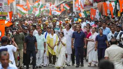 ‘Bodol noy, bodla chai’: Didi flips 2011 election slogan | India News