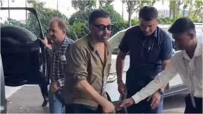 Sunny Deol spotted with wife Pooja Deol at Mumbai airport in RARE public appearance – video |