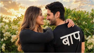 Aditya Seal and Anushka Ranjan announce their FIRST PREGNANCY; Ananya Panday, Mouni Roy and others celebrate the happy news | Hindi Movie News