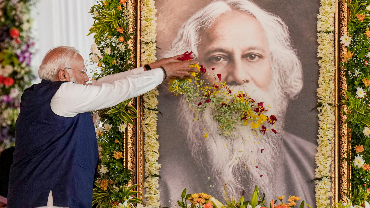 BJP banking on old icons to cast new narratives