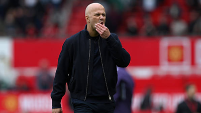 “It’ll sting if weak team wins”- Fans slam Arne Slot’s big decision to include Jeremie Frimpong in Liverpool vs Chelsea | International Sports News