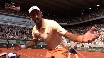 Novak Djokovic’s cameraman clash turns into nightmare while Joao Fonseca rewrites French Open history | International Sports News