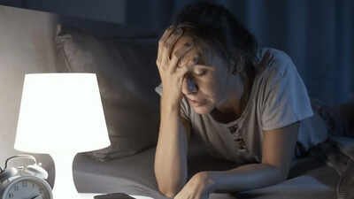 5 Are you making these mistakes before sleeping? Here’s what you can do instead