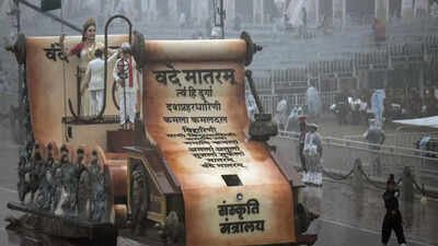 Cabinet okays plan to put Vande Mataram on a par with Jana Gana Mana | India News