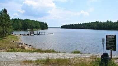 10 largest man-made lakes in Canada: La Grande-3 Reservoir, Lac Seul, Williston Lake and more | World News