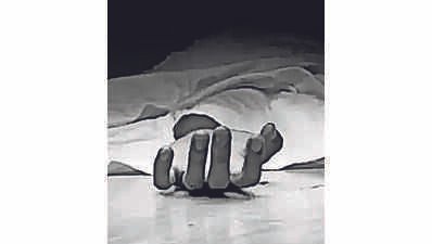 Man’s mutilated body found hanging from tree in Madhubani; mother alleges murder over affair | Patna News