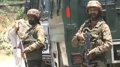 2 soldiers killed in ‘accidental blast’ near LoC in Uri | India News