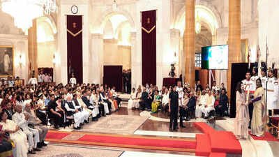 Ex-Navy chief, Niti VC were part of Padma jury | India News