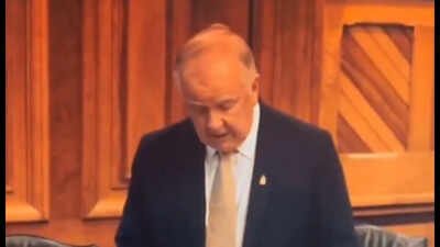 ‘Here’s a more natural, flowing version…’: Canada politician accidentally reads AI reply in his speech, remains oblivious and continues