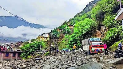 Heavy rain triggers landslide near Kwar power project site, blocks Doda-Kishtwar highway | India News