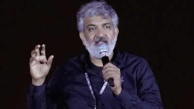 SS Rajamouli receives warm welcome at Paris screening of ‘RRR’; director reflects on meeting James Cameron and shares ‘Varanasi’ update |