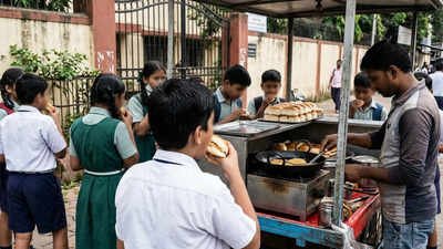 No vada pav near Mumbai schools? FDA bans junk food sales within 50 metres | Mumbai News